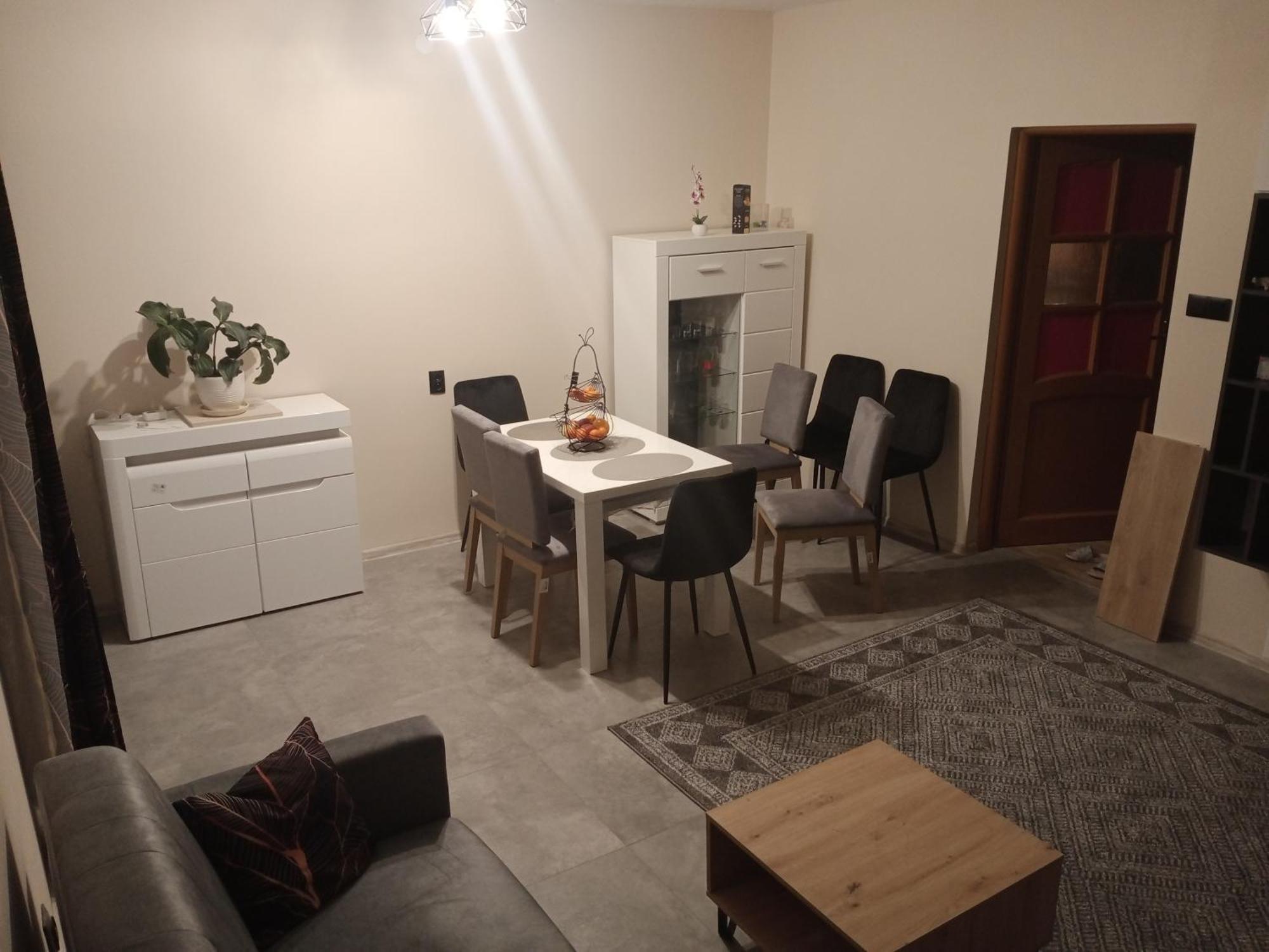 Uroczy Apartament Cracovia Esterno foto